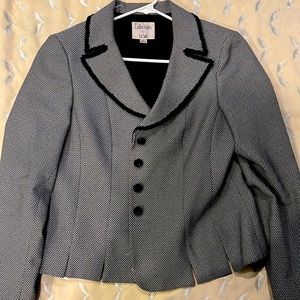 Le Suit Black and White Blazer, Size 14